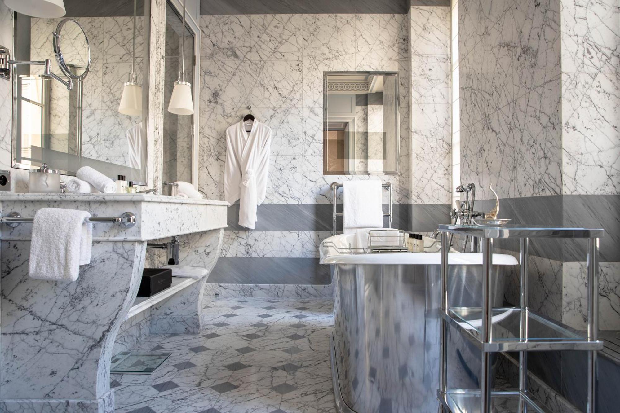 La Reserve Paris Hotel & Spa エクステリア 写真